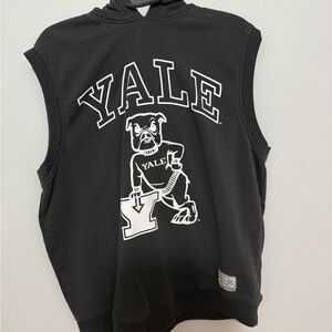 Divided Black T-Shirt with Yale Logo